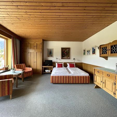 Chalet Cristall ลอยทัช ภายนอก รูปภาพ