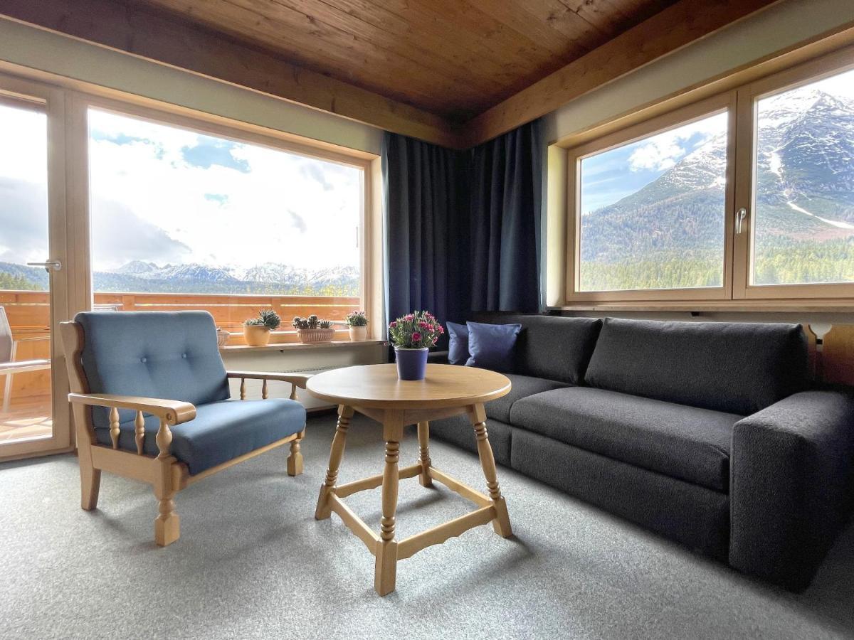 Chalet Cristall ลอยทัช ภายนอก รูปภาพ