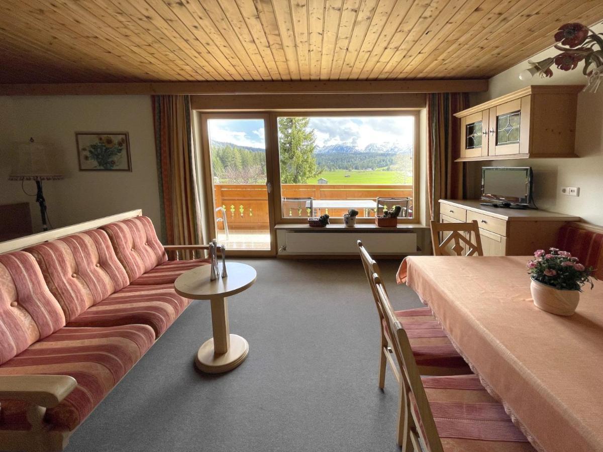 Chalet Cristall ลอยทัช ภายนอก รูปภาพ